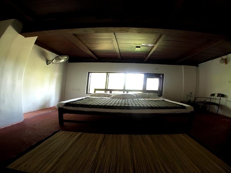 Chedi Spring Valley Hotel Athirappilly Room photo